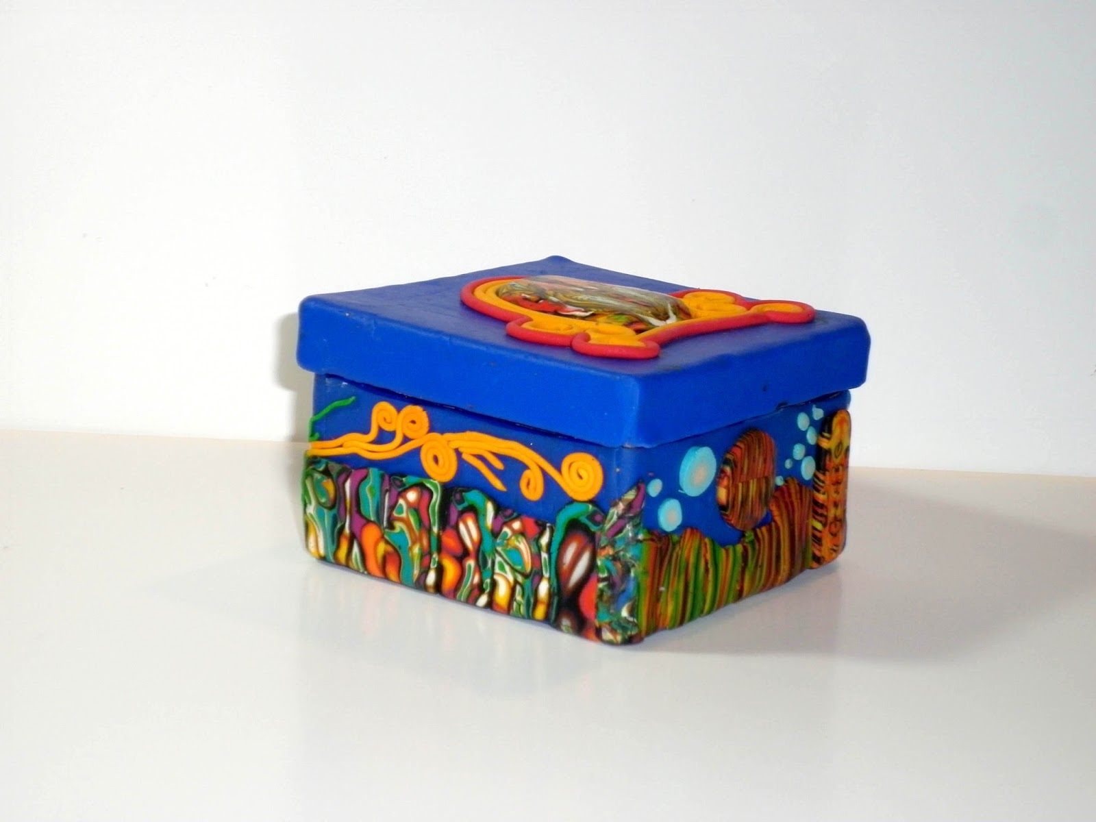 Exquilandoria: Le serpent qui se mange la queue