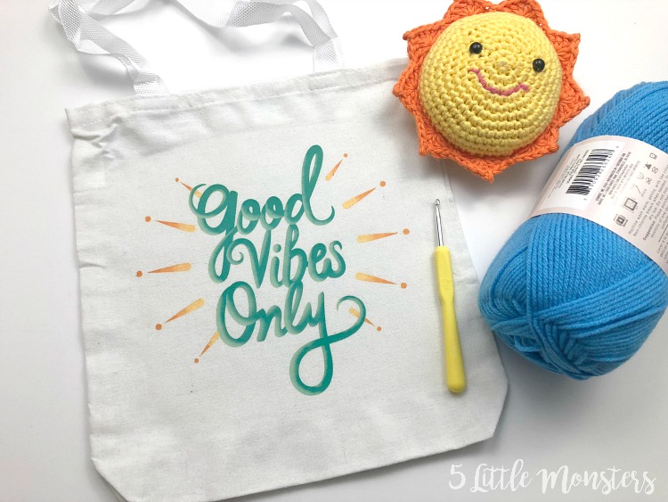 5 Little Monsters: Easy Tote Bags with Cricut Iron On Designs