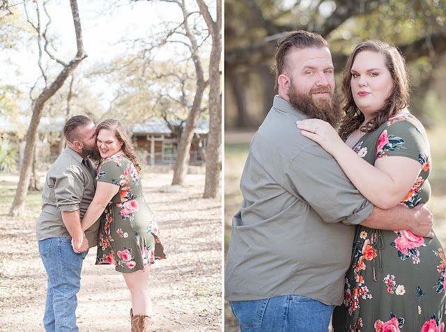 San Antonio Wedding Photographer, Cibilo Nature Center Engagement Pictures