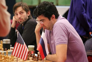Victoire des Etats-Unis sur la Russie dans la ronde 2, avec les gains de Ray Robson sur Nikita Vitiugov et d'Hikaru Nakamura face à Vladimir Kramnik