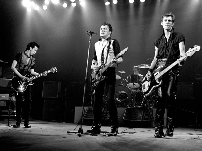 10 Lagu Terbaik The Clash, Band Punk Rock Legendaris