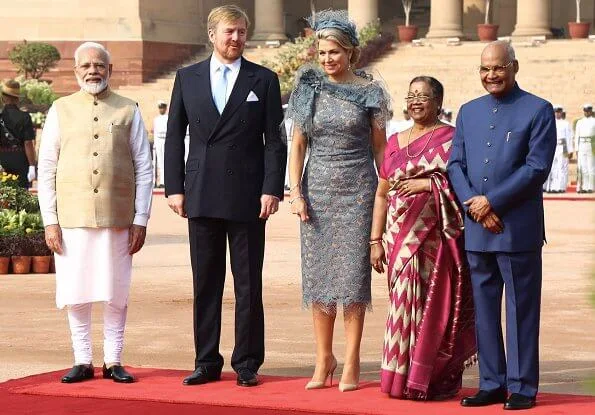 Queen Maxima wore Natan lace dress. President Ram Nath Kovind and First Lady Savita Kovind. Prime Minister Narendra Modi