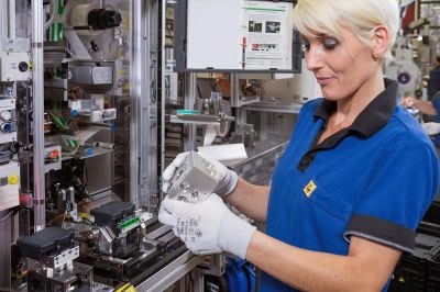 Bosch a produs 100.000.000 de sisteme ESP care salveaza vieti