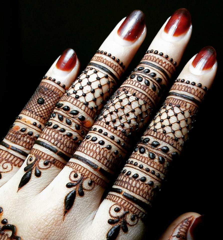 Mehandi Designs: Finger designs by Hayat