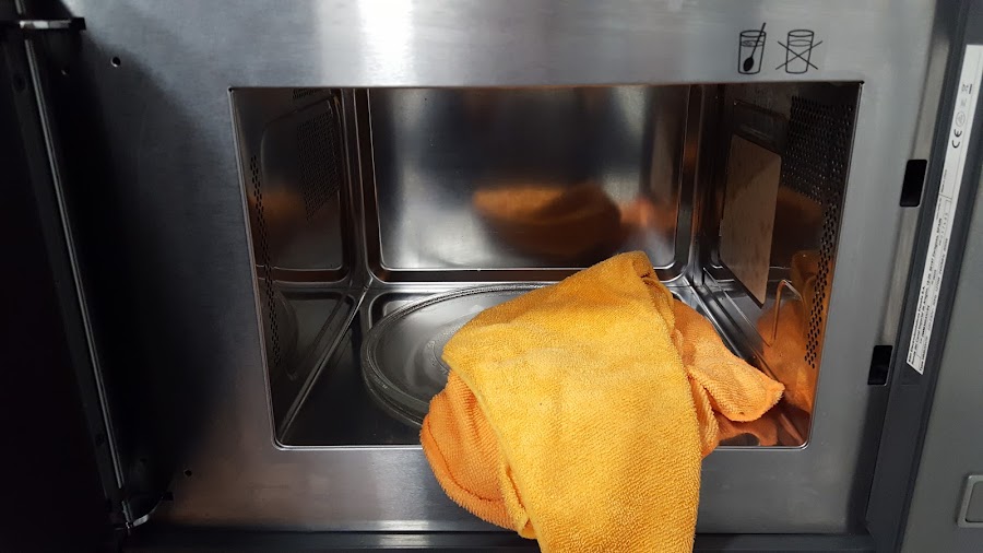 Seca tu ropa en el microondas