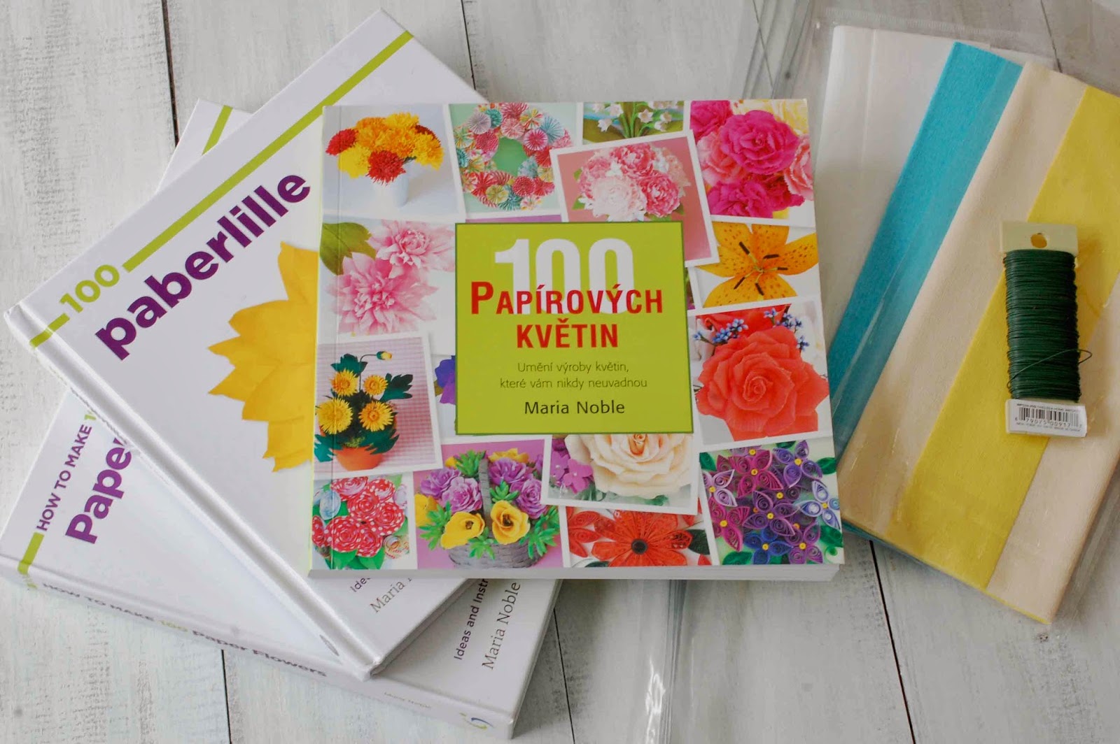 A DIY Crepe Paper Flower Book giveaway now translated into Estonian