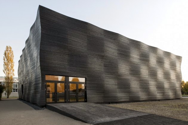fachada madera carbonizada