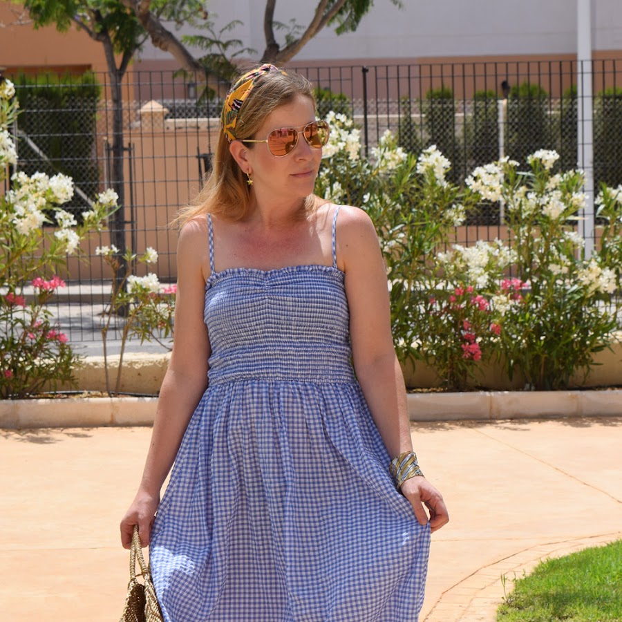 Blue vichy dress and yellow 