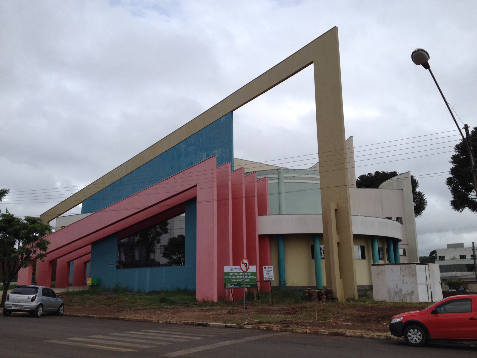 . Cerca de 70 candidatos concorrem aos títulos de Miss e Mister Palmas 2016 nesse sábado!