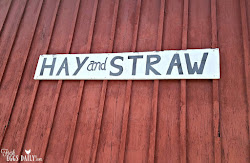 straw shavings vs coop bedding litter choice hay chickens keep