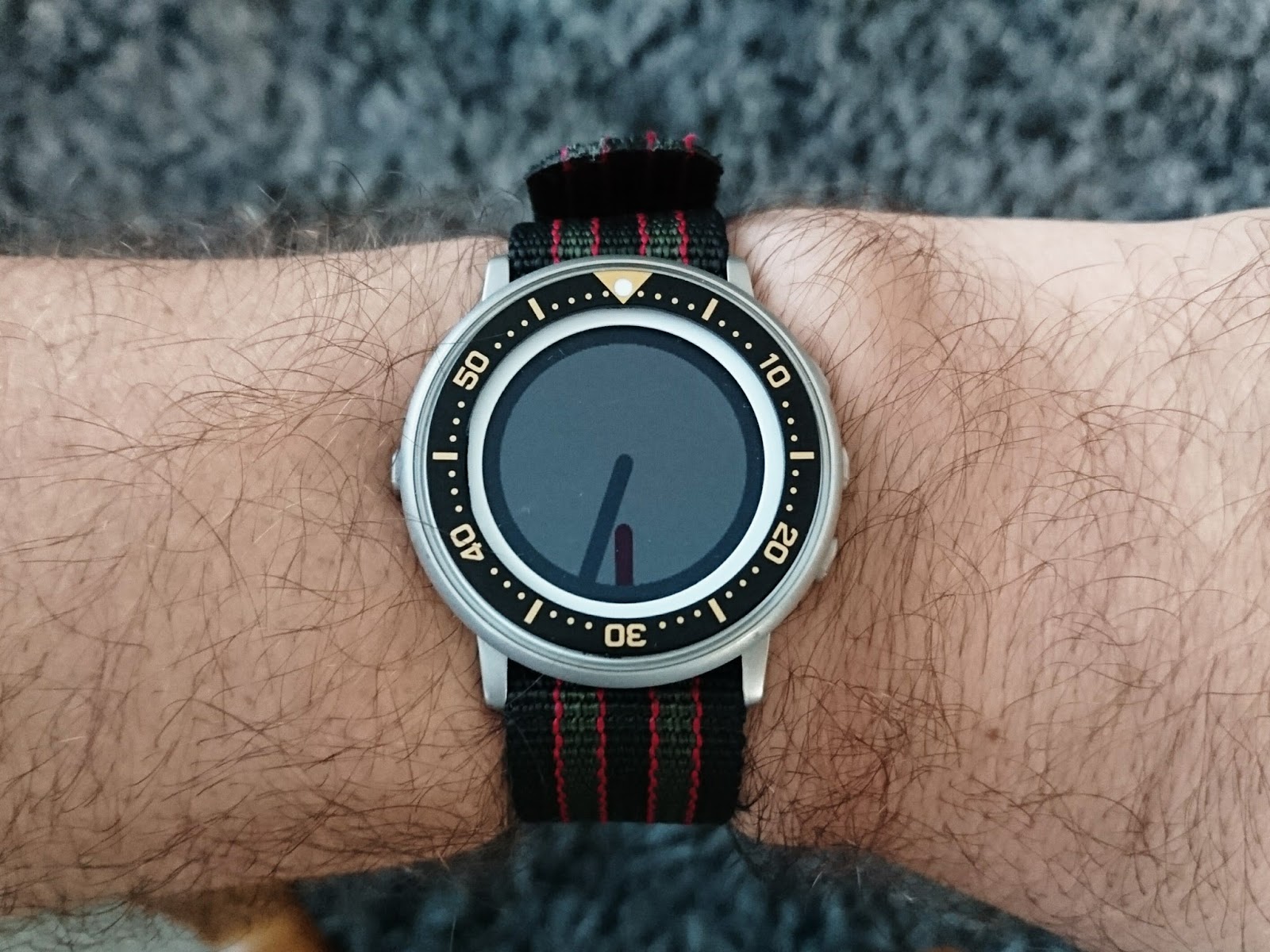 pebble time round watch