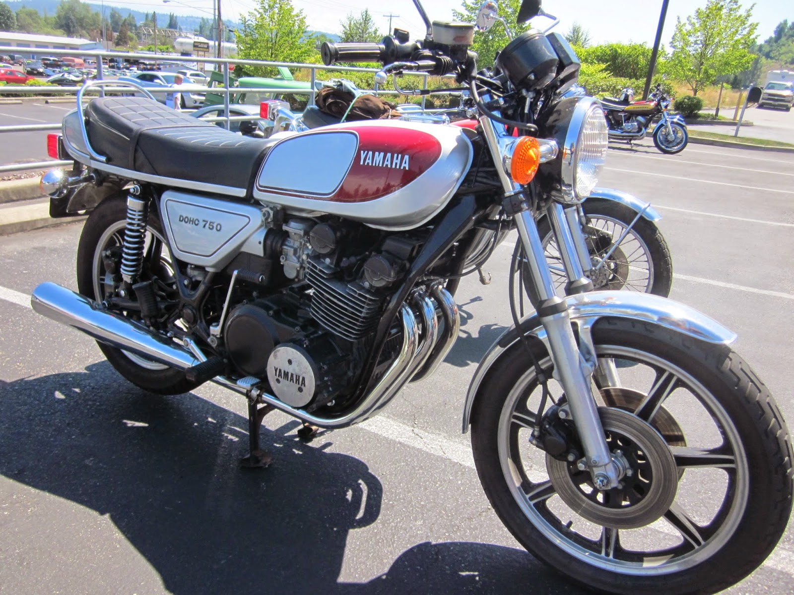 OldMotoDude Yamaha XS750 on display at the 2014 JVMCHinshaw's Motorcycle Show n Shine