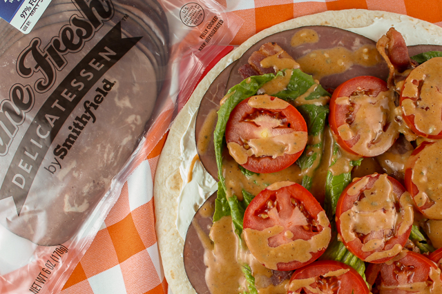 I'm a huge fan of Roly Poly Sandwiches! They're healthy and have so much variety! I've tried so many of them and what I love about this BLT Ranch Roast Beef Wrap is that it's perfect for taking on the go (picnics, parties, etc). #roastbeefwrap #roastbeefsandwich #rolypoly #copycatrecipe