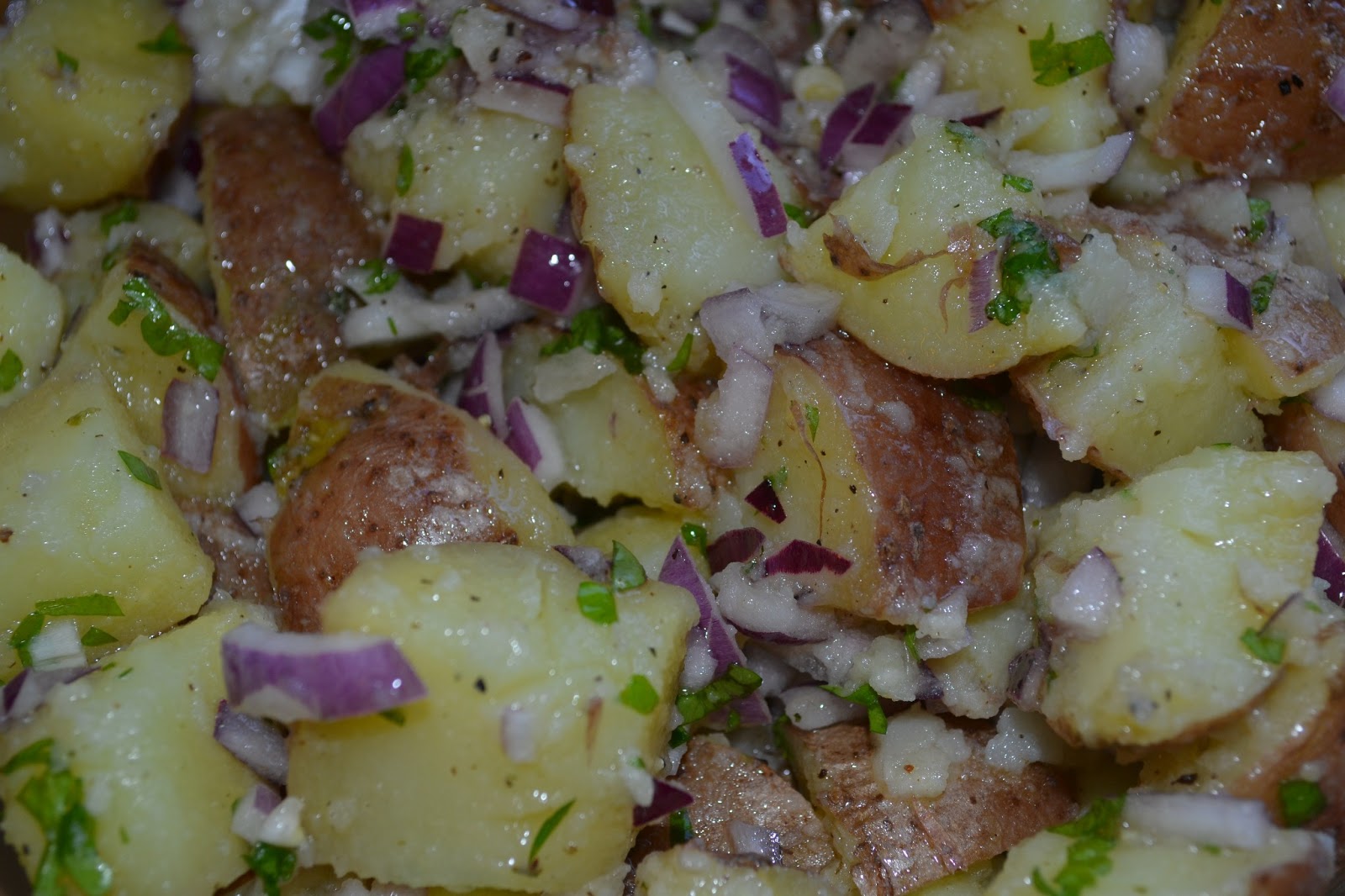 Familiens Oppskrifter Potetsalat med olivenolje