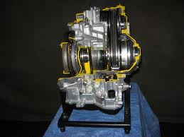 Nissan introduce Xtronic transmission and a new hybrid system - Auto