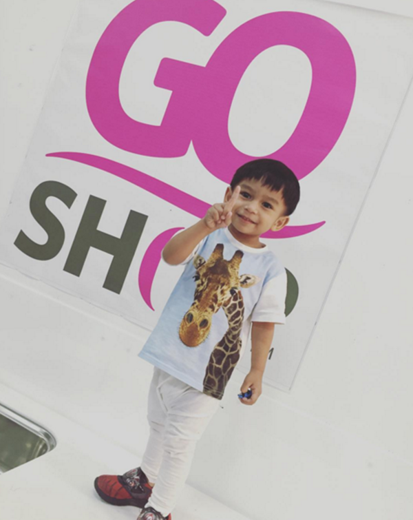 (Gambar) Aksi Comel Anak Norman Hakim, Memey Suhaiza Yang Mencuti Hati Pasti Buat Anda Geram Bila Tengok! (Gambar) Aksi Comel Anak Norman Hakim, Memey Suhaiza Yang Mencuti Hati Pasti Buat Anda Geram Bila Tengok!