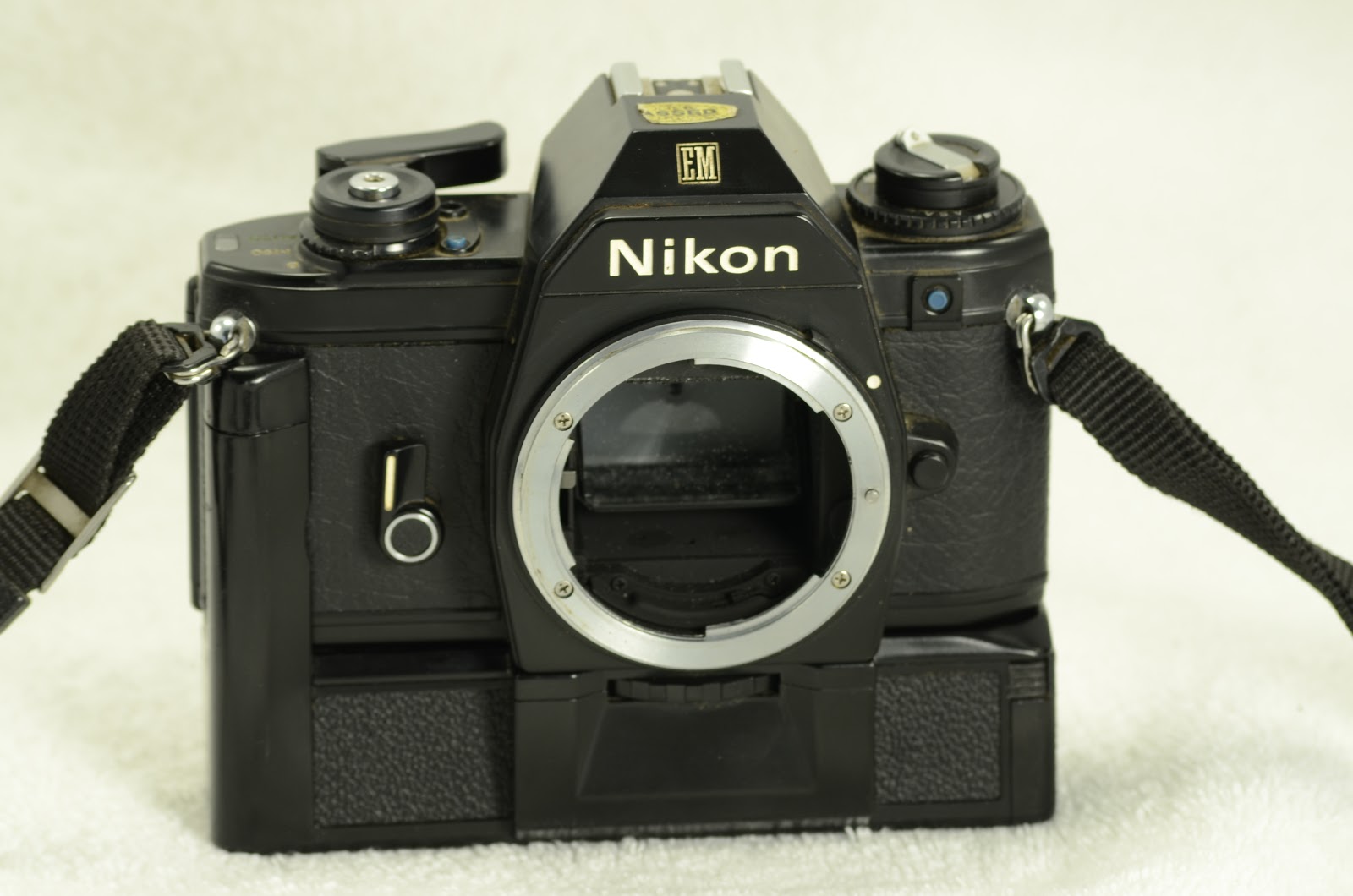 Vintage Camera House: Nikon EM
