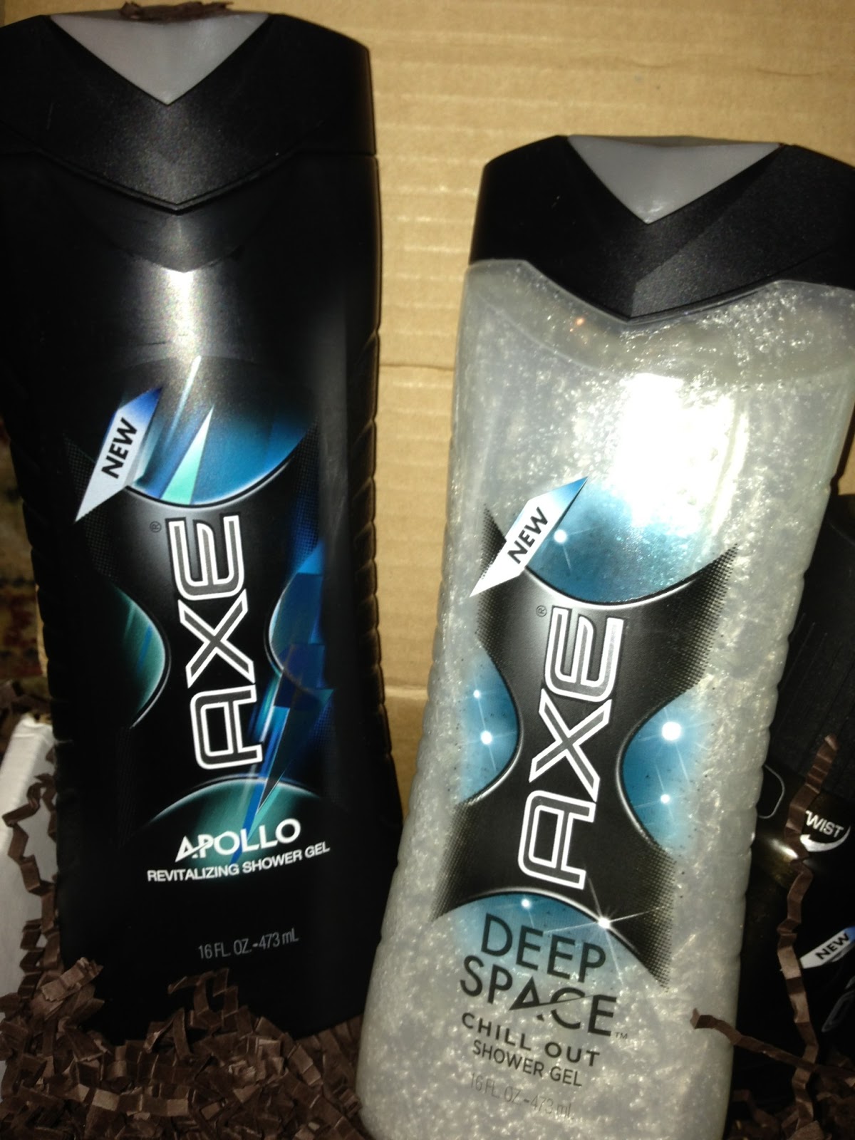 A Hockey Mom Reviews AXE THOSE SMELLS TO THE MOON