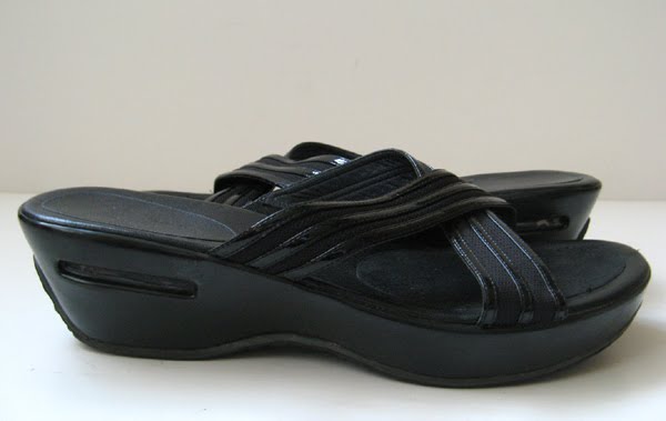 cole haan nike sandals