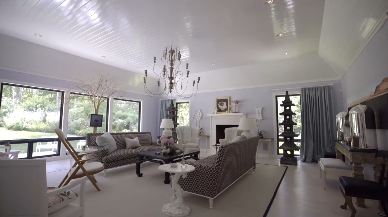 22 Photos vs. 2225 Deerfield Rd, Sag Harbor, NY vs. Home Interior Design Tour