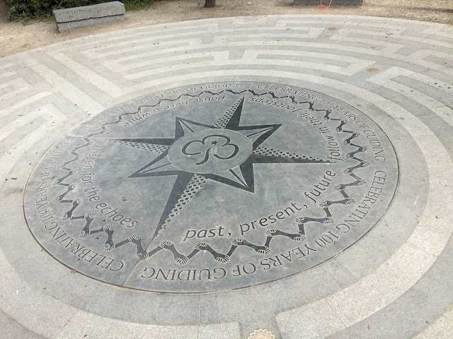 Crystal Palace Park Maze centre feature, 12 August 2016 Crystal Palace Park Maze centre feature, 12 August 2016