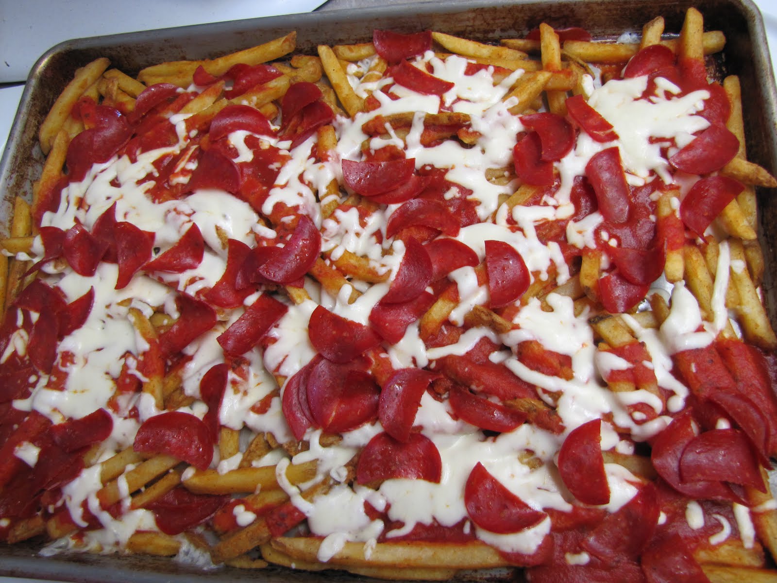 EatYourHeartOut Pizza Fries