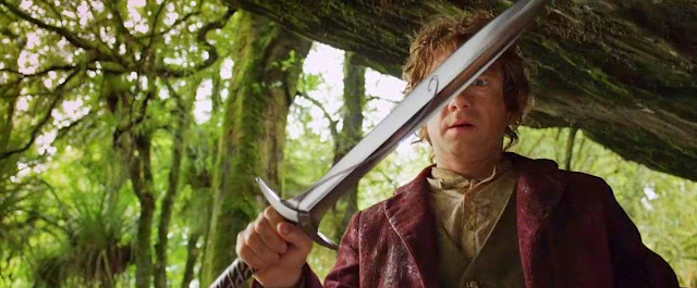 O Hobbit Bilbo Baggins - Bolseiro - Empunha a Espada Ferroada pela Primeira Vez O Hobbit Bilbo Baggins - Bolseiro - Empunha a Espada Ferroada pela Primeira Vez
