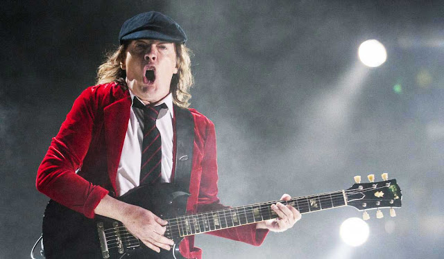 Guitarristas que também são lembrados pelo seu estilo na hora de se vestir