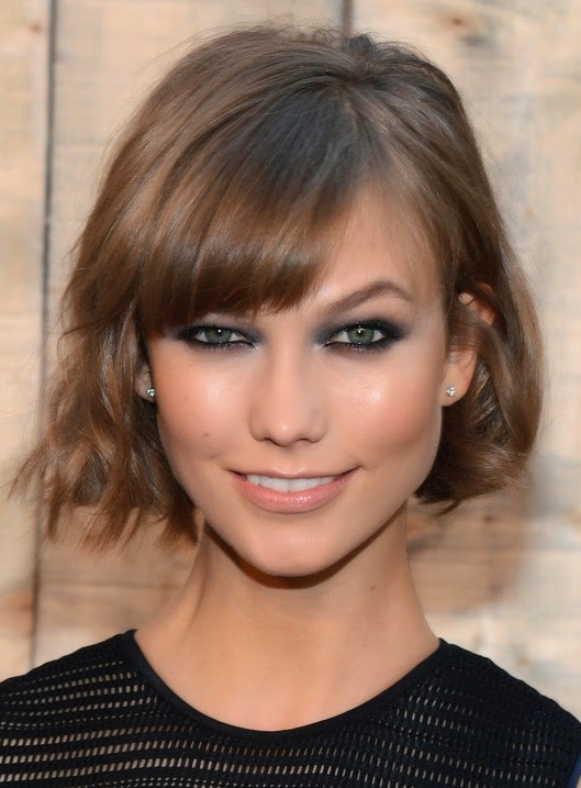 Caramel Cream & Honey Highlights Hair Style for Women}