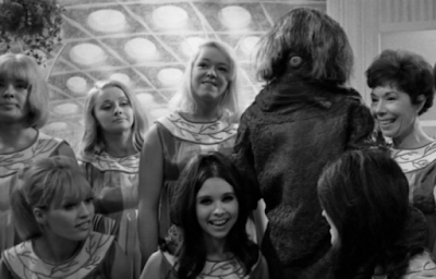A Monoid and female admirers from Doctor Who: The Ark