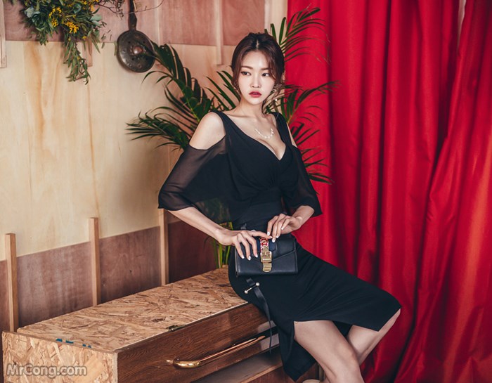 Beautiful Park Jung Yoon in the April 2017 fashion photo album (629 photos) photo 24-12
