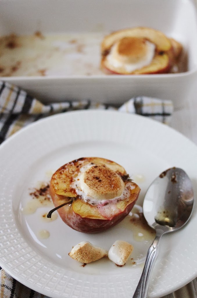 Baked Chocolate Marshmallow Apples Beela Bakes