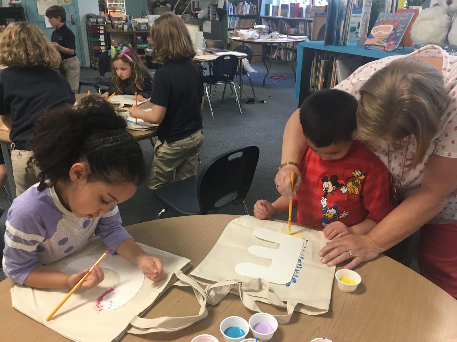 SJS Clubs K 2 Craft Club