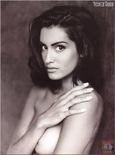 Supermodel Yasmeen Ghauri nude.