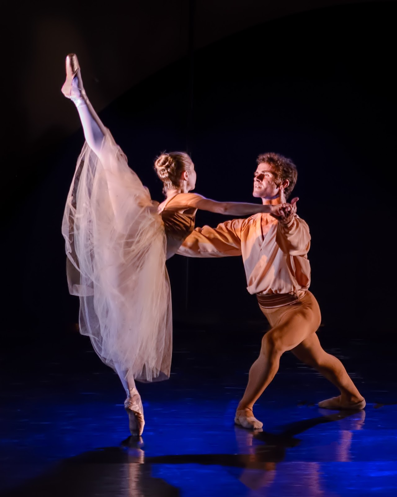 RoyBerko.info Verb Ballets presents uneven evening of dance; dance preview