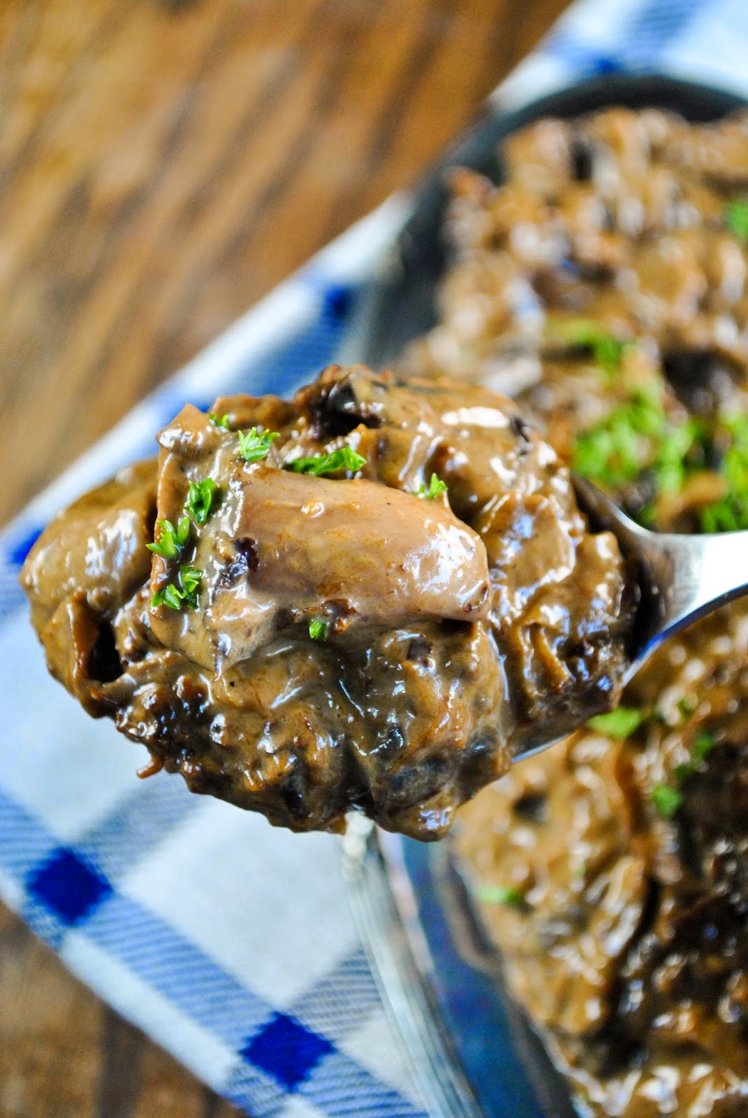 Chunky mushroom and plum gravy VeganSandra