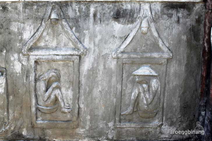 relief taman purbakala waruga sawangan minahasa