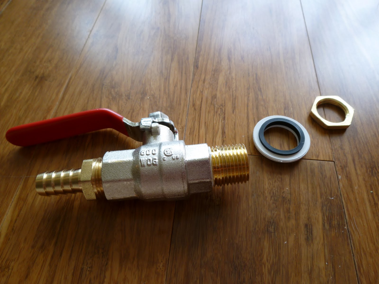 Royal City Brewing A Hot Liquor Tank From a 5 Gallon Cooler