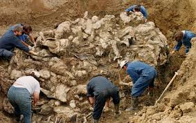 Pembantaian Muslim Bosnia srebrenica