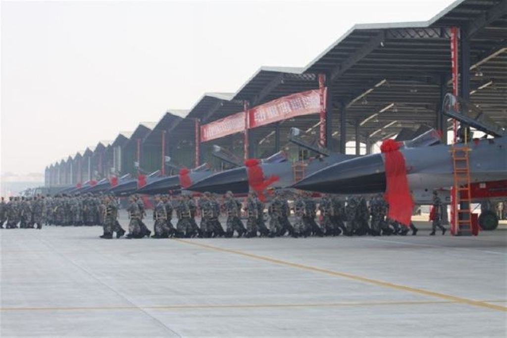 J-11B+new+reg.+People's+Liberation+Army+Air+Force+(PLAAF)+Shenyang+J-11+Chinese+%E6%AD%BC%E5%87%BB%E6%9C%BA-11%E6%AD%BC-11+JianJiJi-11Jian-11+Flanker+B++Sukhoi+Su-27+J-11A+b+bs+bh+J-16+strike+variant+J-17+stealthier+internal+weapons+bay,+stealth+intakes+canted+vert.jpg