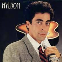 Hyldon Hyldon canta tema de Sandra e Rafael em Boogie Oogie