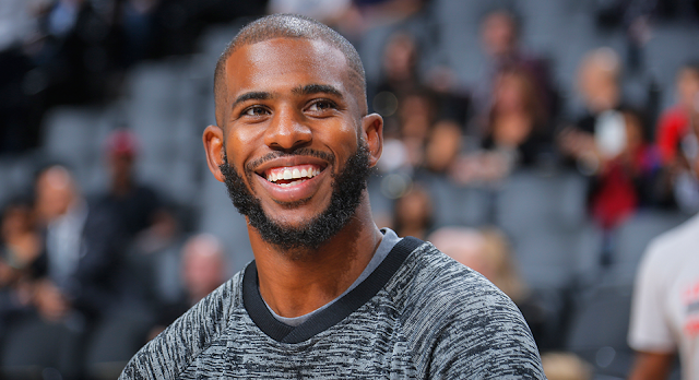 Chris Paul Sempat Akan Satu Bulan Karena Cedera Lutut Chris Paul Sempat Akan Satu Bulan Karena Cedera Lutut