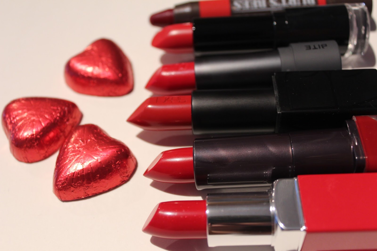 Go red for Valentine's Day! Red Lipsticks Beauty Parler
