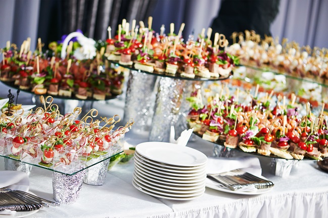 Creative Blog Collection: Reasons to Hire Professional Birthday Party Catering Company