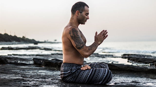 5 Lợi ích chẳng ai biết về Yoga cho nam giới