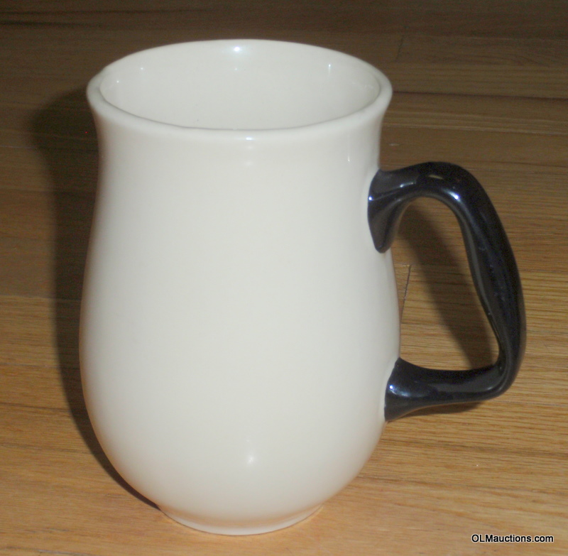 Superstores Hull USA Coffee Cup No. 26 Cream Color With Black Handle