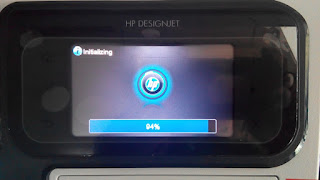 galeri service plotter-hp_designjet_t795_initializing_94%2525_stop