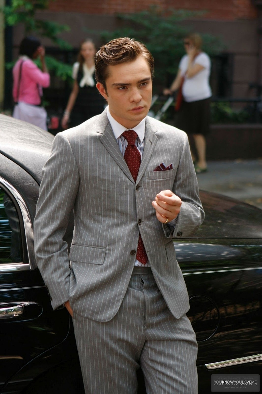 Paso paso que me caso El estilo de Chuck Bass