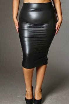 Leather skirt for curvy girls - style en mi opinion