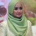 Model Hijab Zaskia Sungkar Terbaru